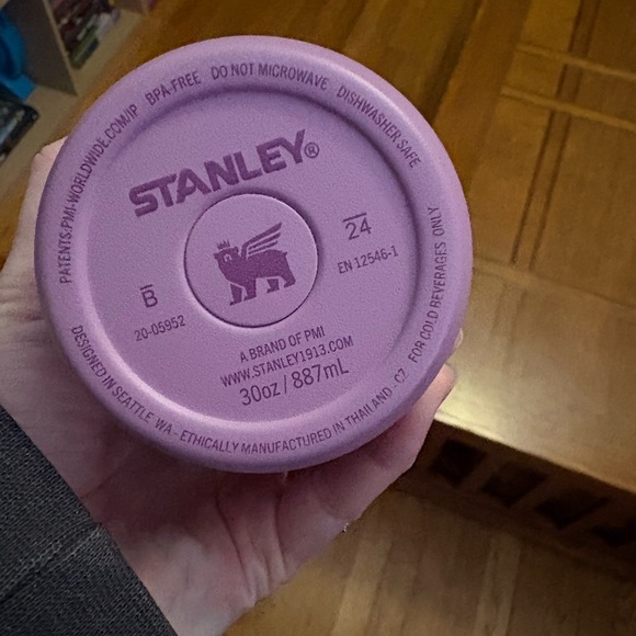 Stanley Flip Straw Tumbler 30oz - Picture 3 of 3